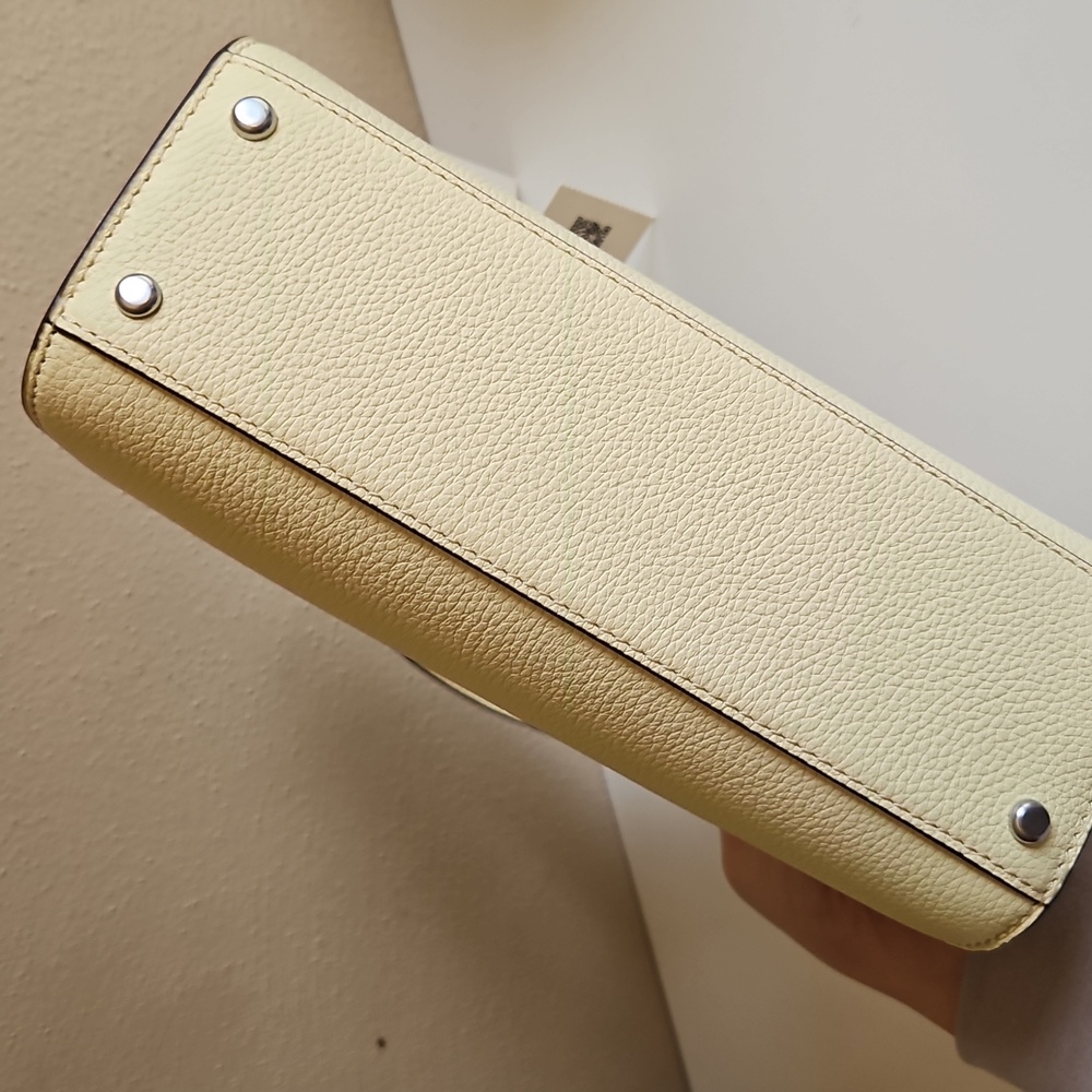 NWT. Tory Burch Mini Eleanor Pebbled Satchel. Lemon Sugar. - Picture 7 of 11
